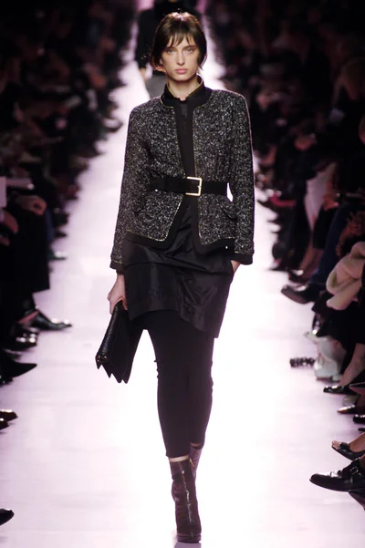 Look 17